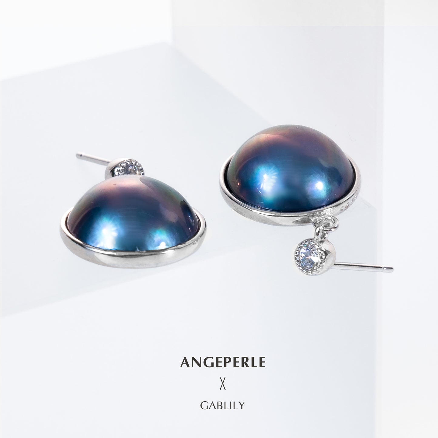 ANGEPERLE S925 Silver Seawater Mabe Pearl Earrings 13-14mm TSJYZB03